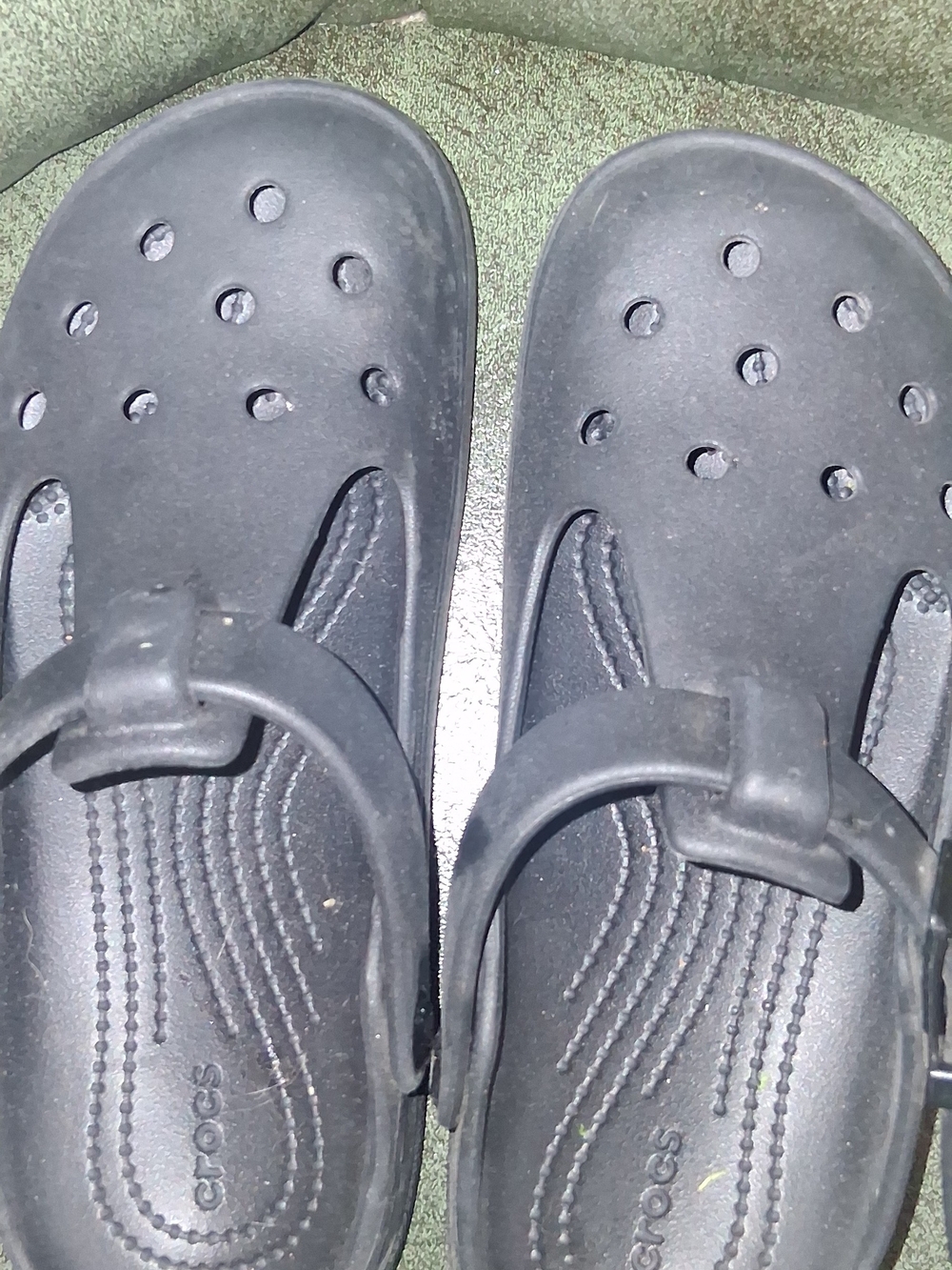 CROCS Black Classic Clog with Heel Strap
